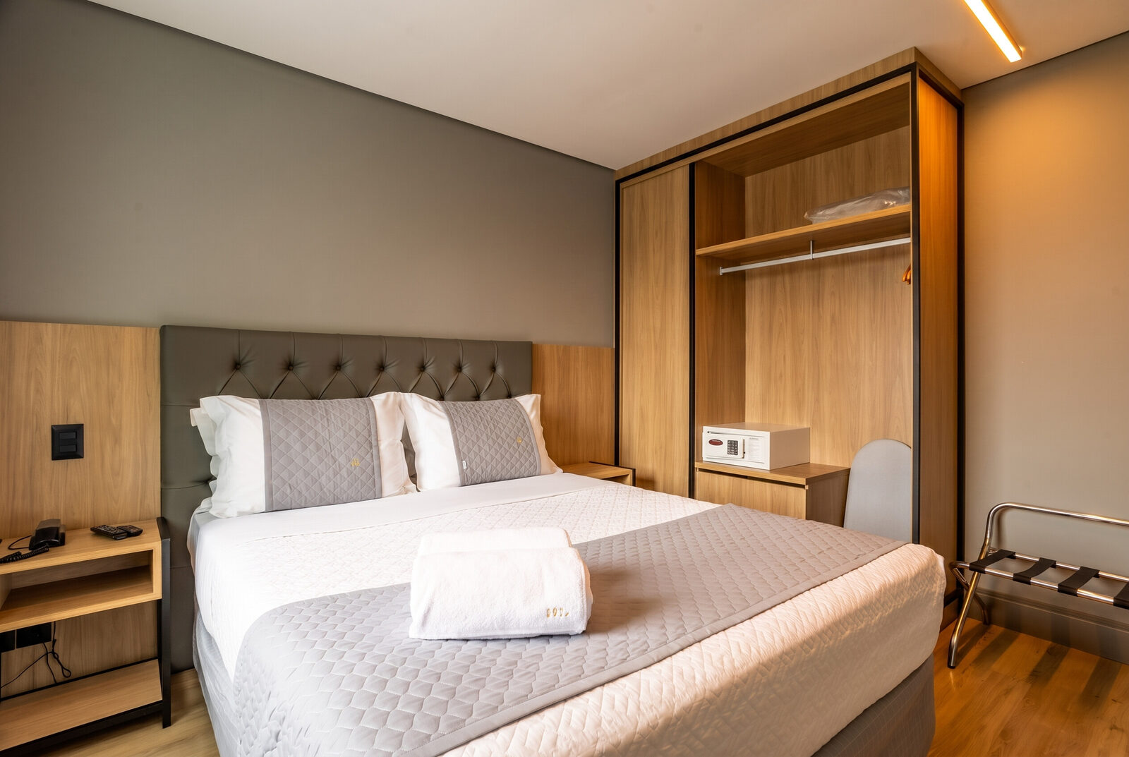 Apartamento 1 Quarto (Queen) e Sala com Sofá-cama 10